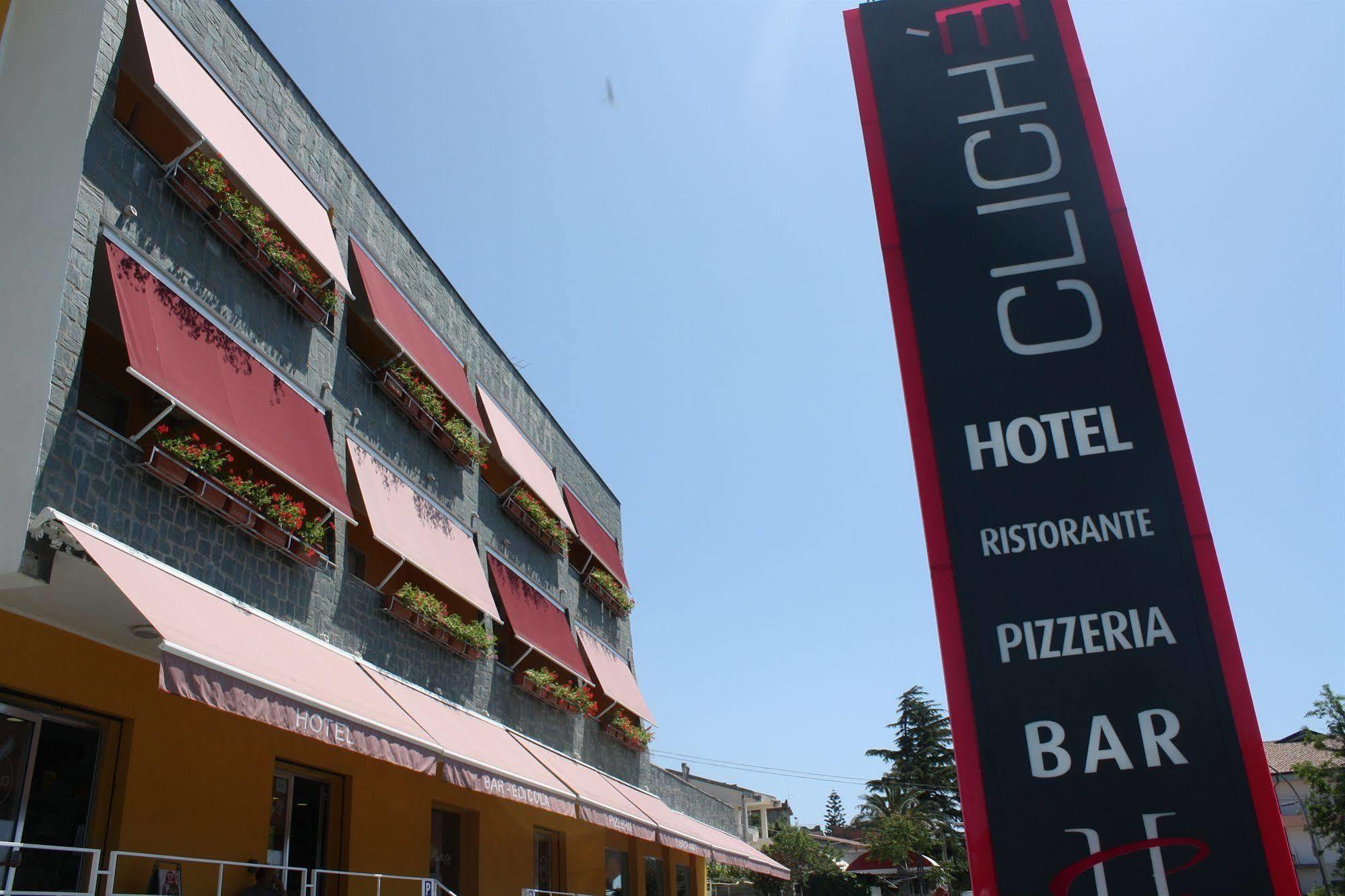 Hotel Cliche San Lucido Exterior photo